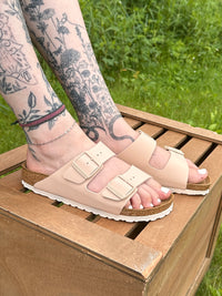 Birkenstock Arizona Birko-Flor Sandals - New Beige (Medium/Narrow)