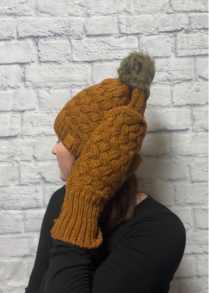 Raya Knit Hat & Mittens