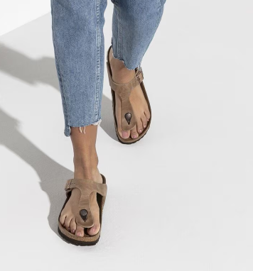 Birkenstock Gizeh Oiled Leather Sandals - Tobacco (Regular/Wide)