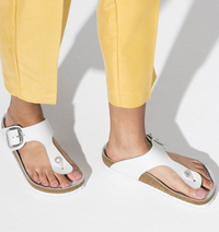 Birkenstock Gizeh Big Buckle Leather Sandals - White (Regular/Wide)