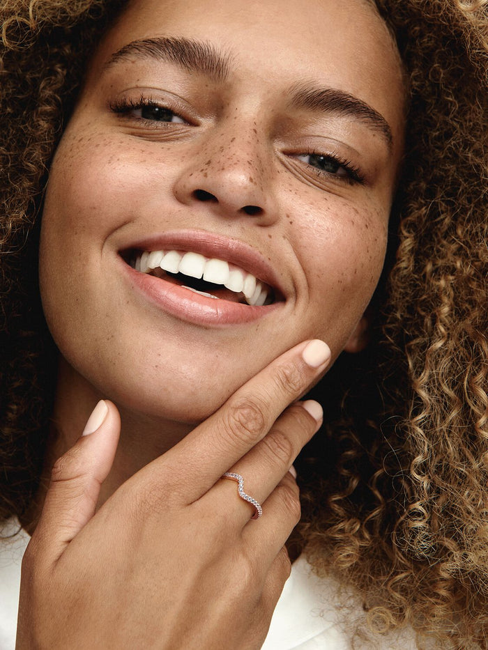 Sparkling Rose Gold Wave Ring