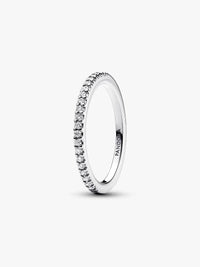 Sparkling Band Ring