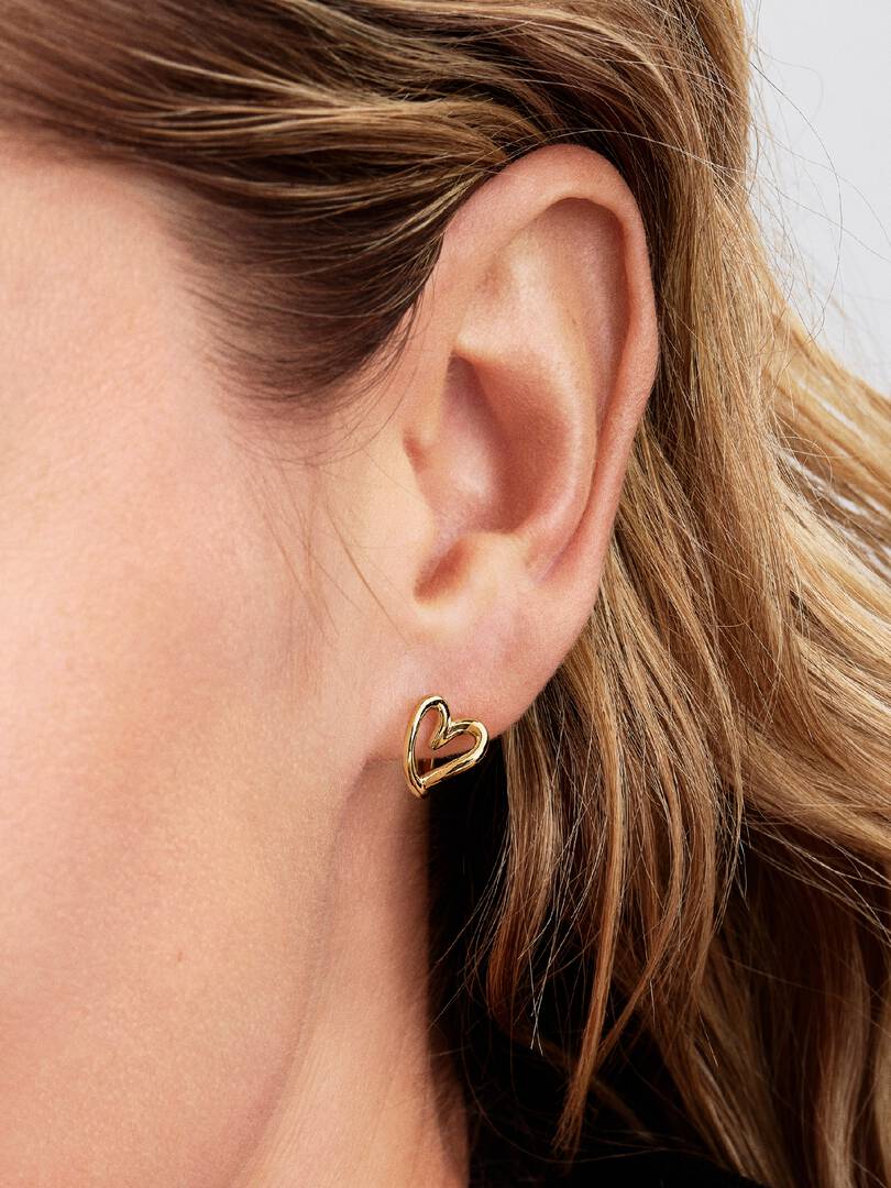 Organically Shaped Heart Small Hoop Earrings