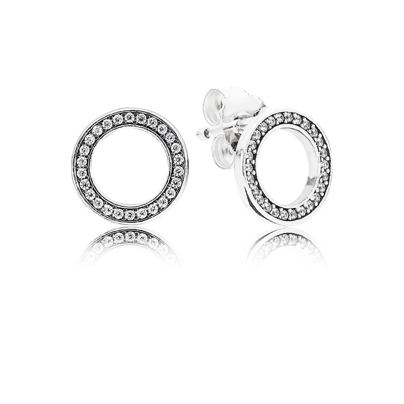 Sparkling Circle Stud Earrings