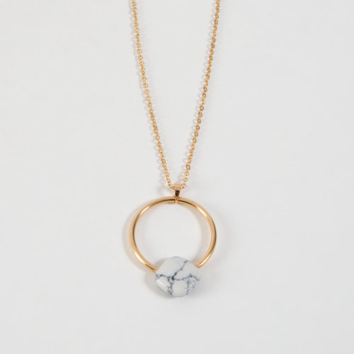 White Marbled Ring Pendant Necklace