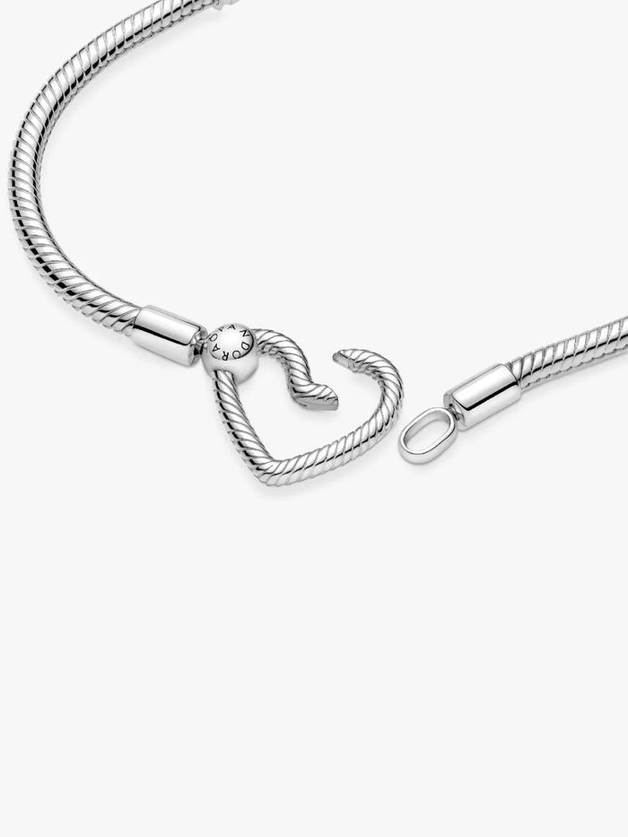 Heart Closure Snake Chain Bracelet