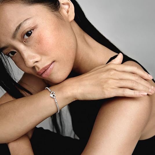Pandora Moments Studded Chain Bracelet
