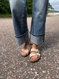 Birkenstock Arizona Suede Sandals - Sandcastle (Medium/Narrow)