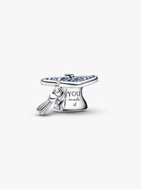 Sparkling Blue 2026 Graduation Cap Charm