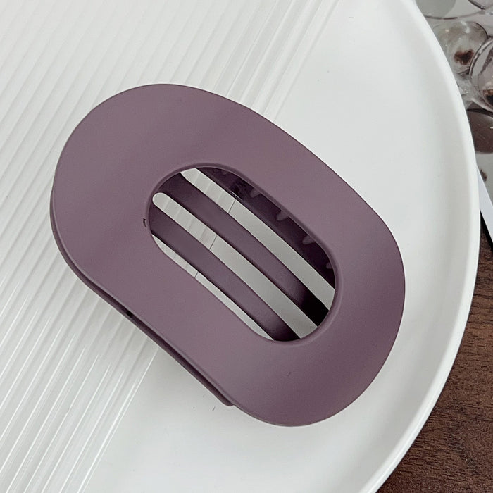 Cora Jumbo Flat Oval Clip