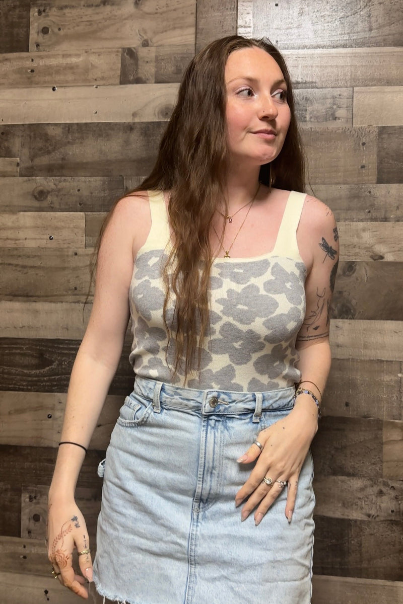 Alanna Floral Cropped Sweater Tank