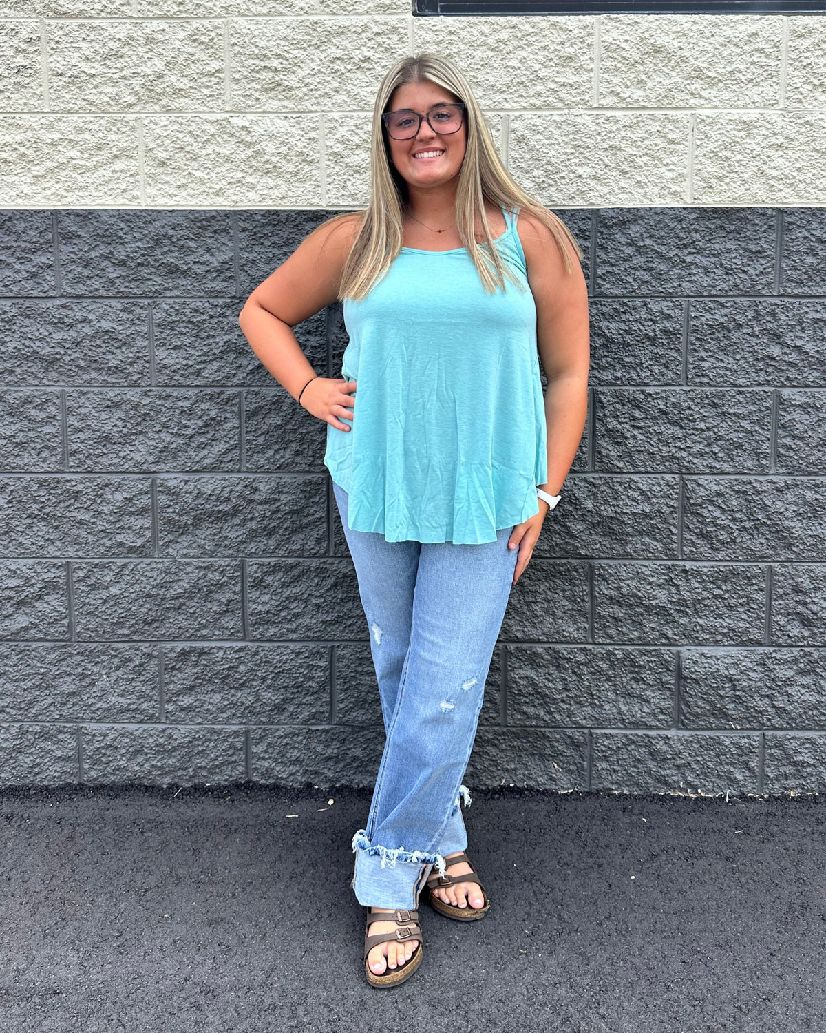 Vervet Low Rise Cuffed Straight Jeans