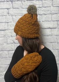 Raya Knit Hat & Mittens