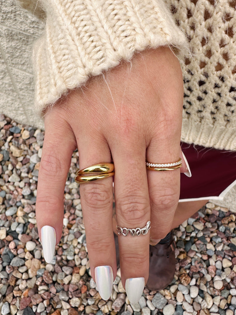Organically Shaped Stacking Rings