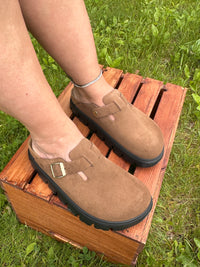 Birkenstock Boston Chunky Suede Clogs - Dark Tea (Medium/Narrow)