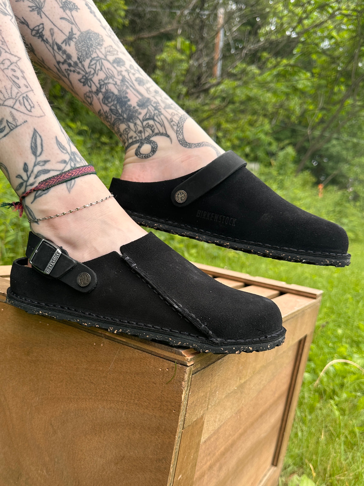 Birkenstock Lutry Suede Clogs - Black (Medium/Narrow)