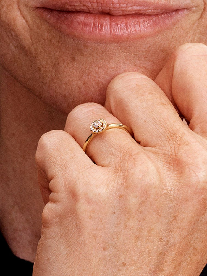 Round Pave Halo Ring
