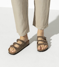 Birkenstock Florida Oiled Leather Soft Footbed Sandals - Tobacco (Regular/Wide)