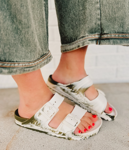 Birkenstock Arizona EVA Sandals - Khaki/Eggshell (Medium/Narrow)