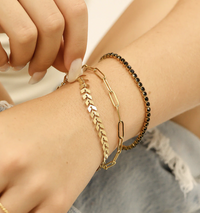 Emma Chevron Chain Bracelet