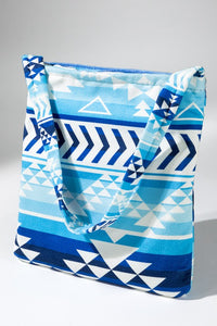 Teri Aztec Print 2-in-1 Towel & Bag - Multi