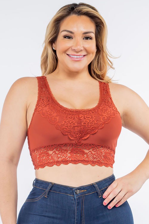 Lilly Padded Seamless Lace Bralette