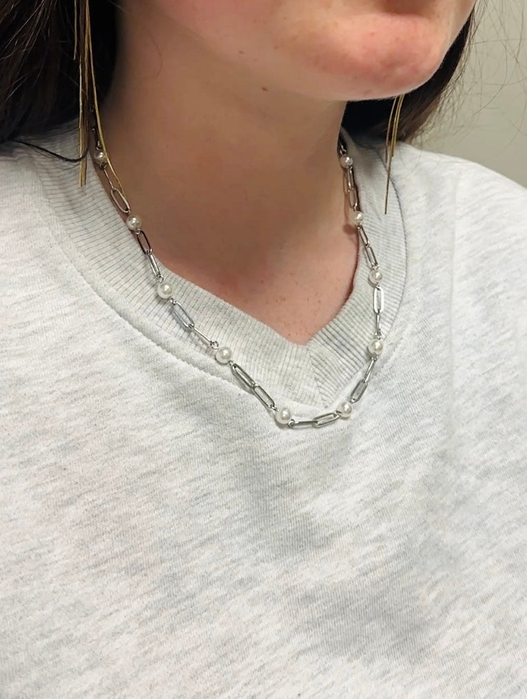 Cameron Paperclip Pearl Chain