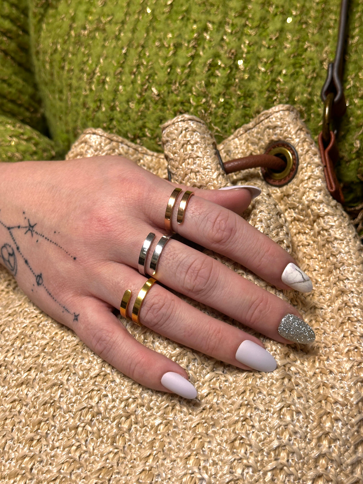 Lyra Adjustable Ring