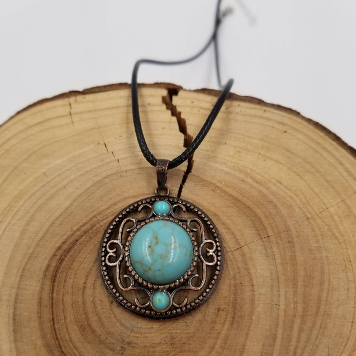 Vintage Natural Stone Pendant Necklace